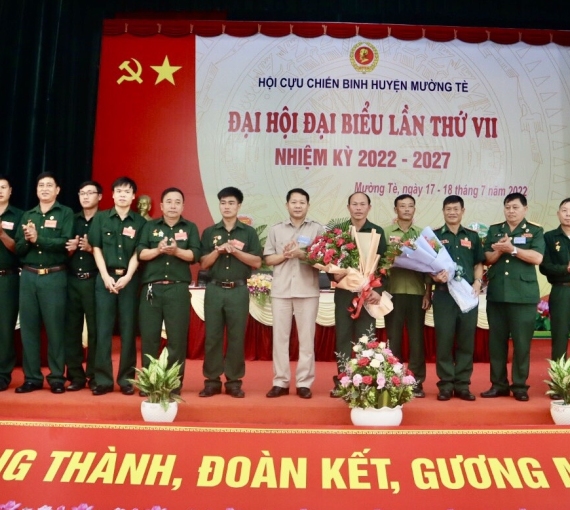 Dai-hoi-dai-bieu-Hoi-CCB-huyen-lan-thu-VII-NK-2022-2027-37-1.jpg