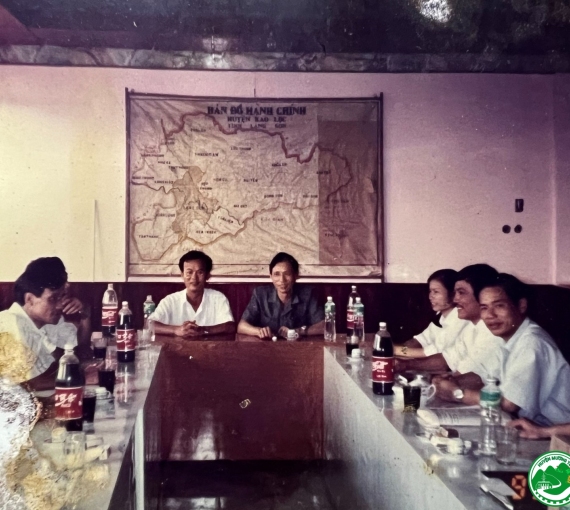 Doan-cong-tac-cua-huyen-tham-va-lam-viec-tai-huyen-Cao-Loc-tinh-Lang-Son-nam-2000-26-1.jpg